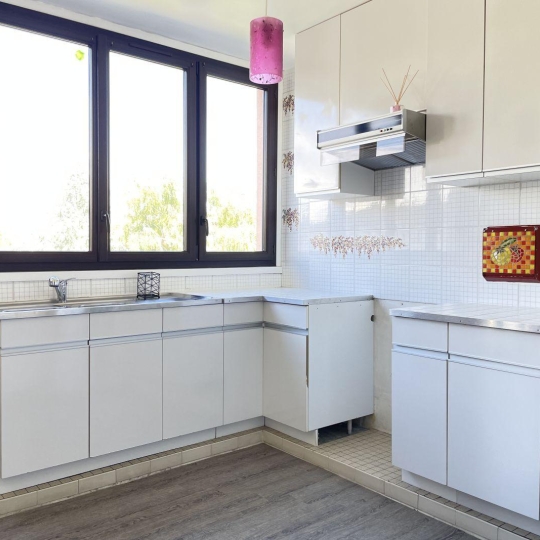  KAZA IMMOBILIER : Autres | CORBEIL-ESSONNES (91100) | 64 m2 | 112 000 € 