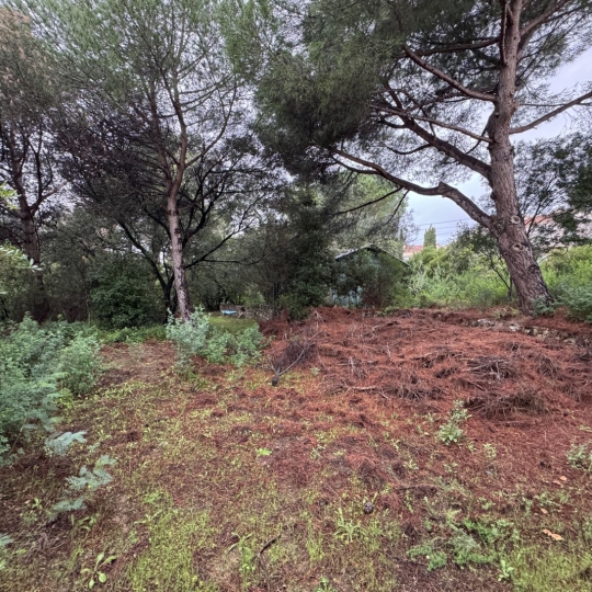  KAZA IMMOBILIER : House | FREJUS (83370) | 140 m2 | 869 000 € 
