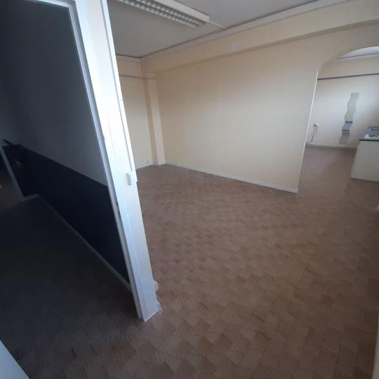  KAZA IMMOBILIER : Office | SIX-FOURS-LES-PLAGES (83140) | 155 m2 | 465 000 € 