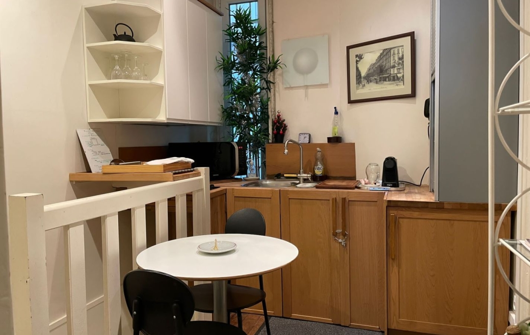 KAZA IMMOBILIER : Appartement | PARIS (75007) | 24 m2 | 273 000 € 