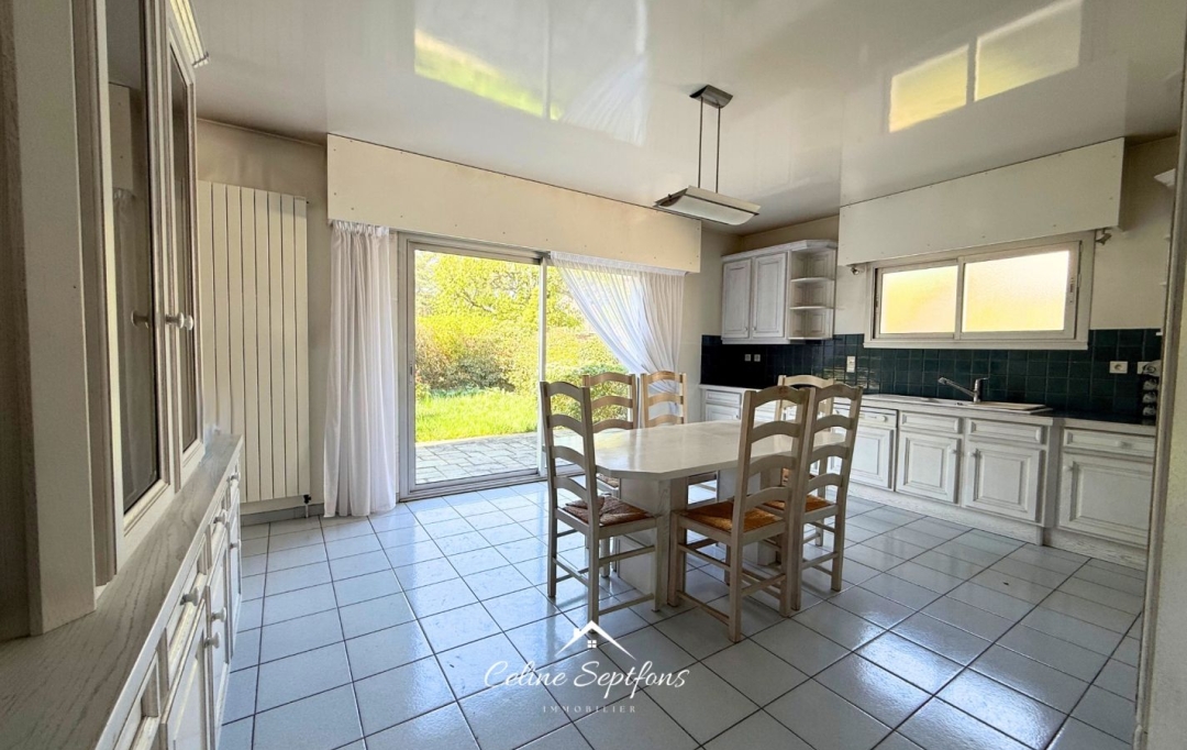 KAZA IMMOBILIER : Maison / Villa | MONTGERON (91230) | 330 m2 | 988 000 € 